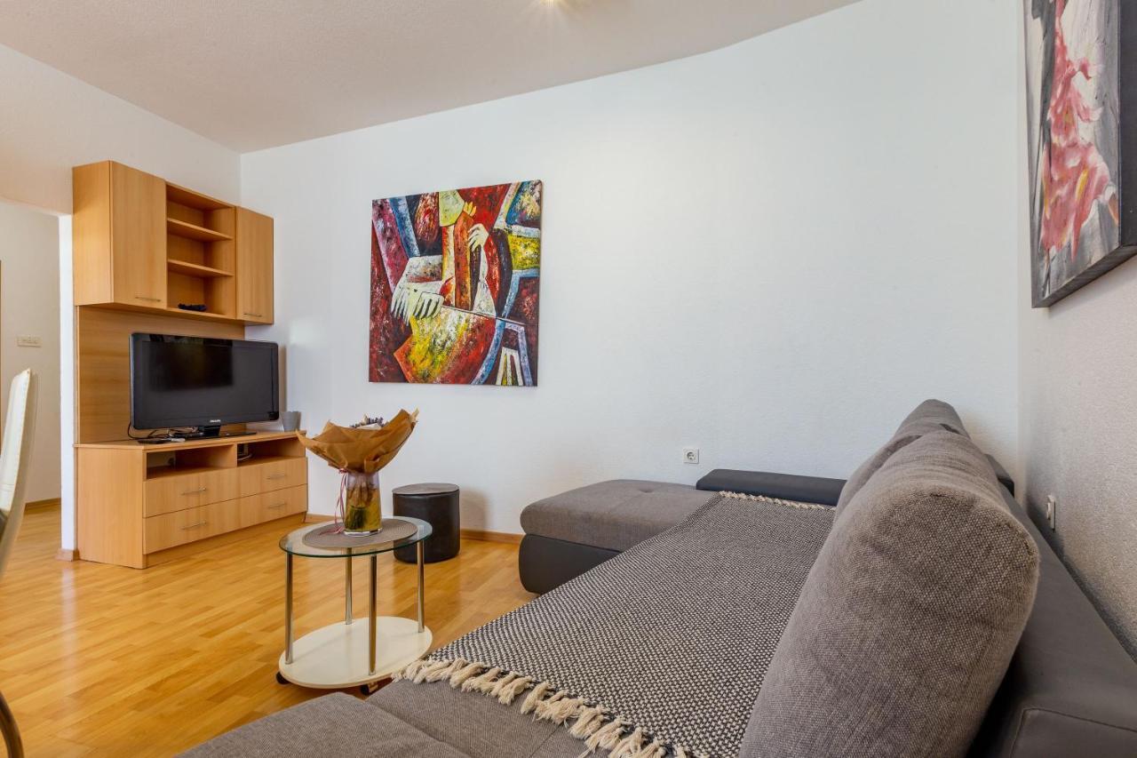 Vale Apartment With Balcony Zadar Exterior photo