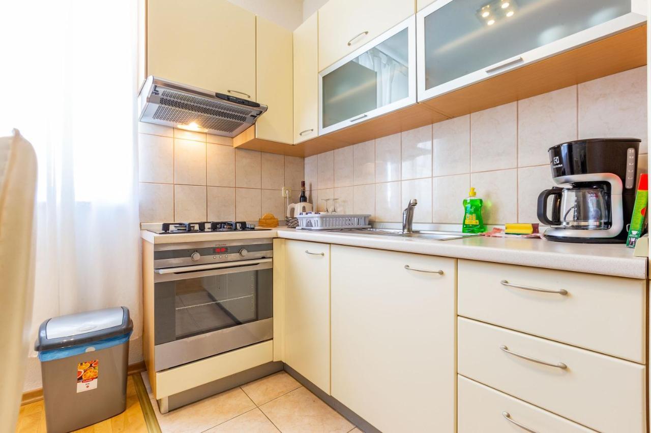 Vale Apartment With Balcony Zadar Exterior photo